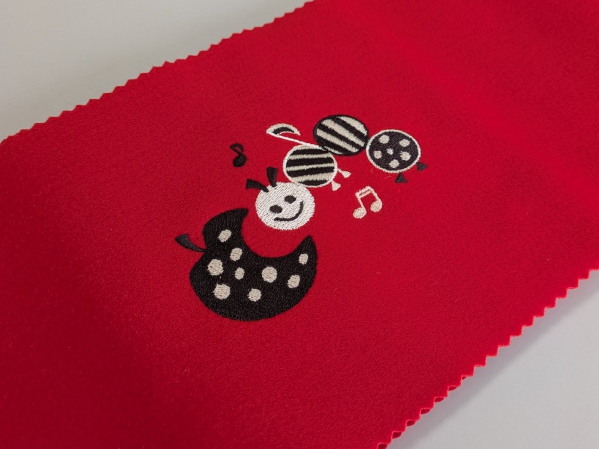 画像2: 鍵盤カバー（刺繍入） (2)